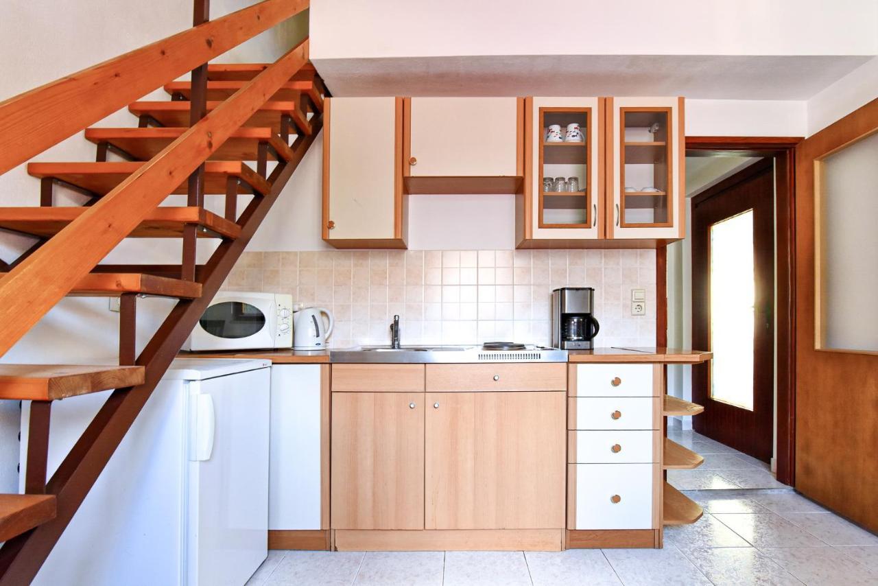 Home Away From Home Porec Exterior photo