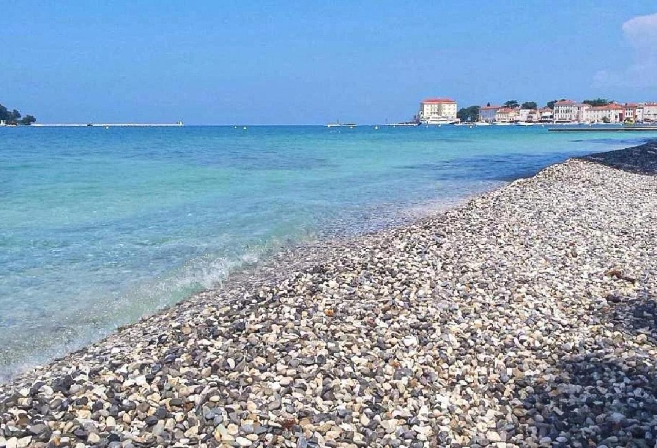 Home Away From Home Porec Exterior photo